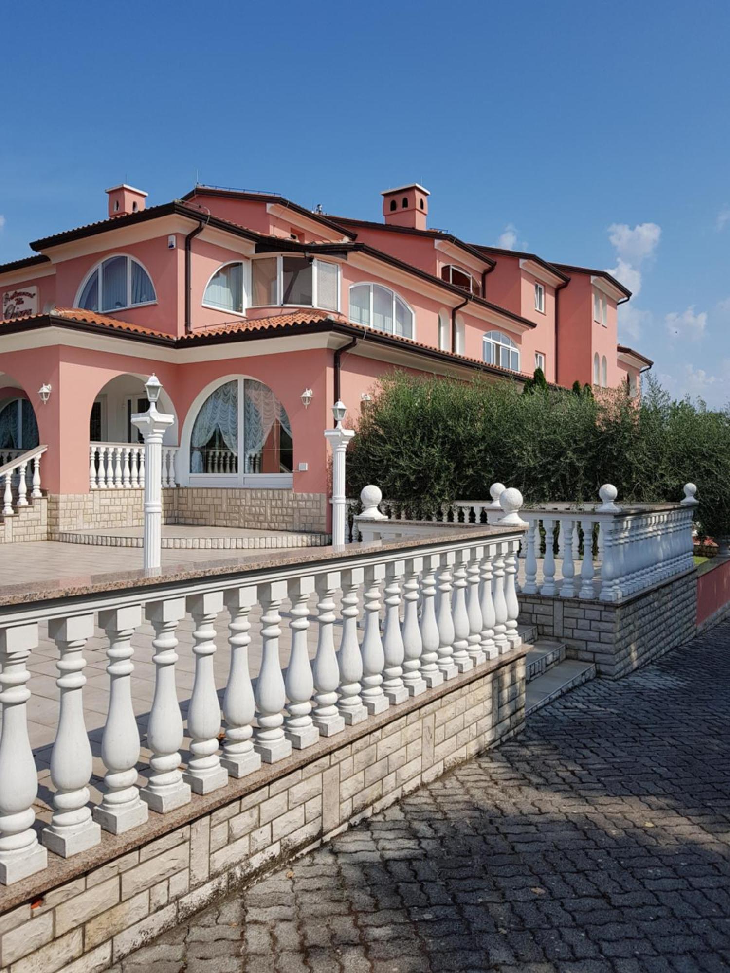 Apartments And Rooms Villa Chiara Крница Екстериор снимка