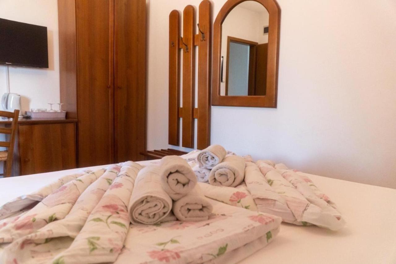 Apartments And Rooms Villa Chiara Крница Екстериор снимка