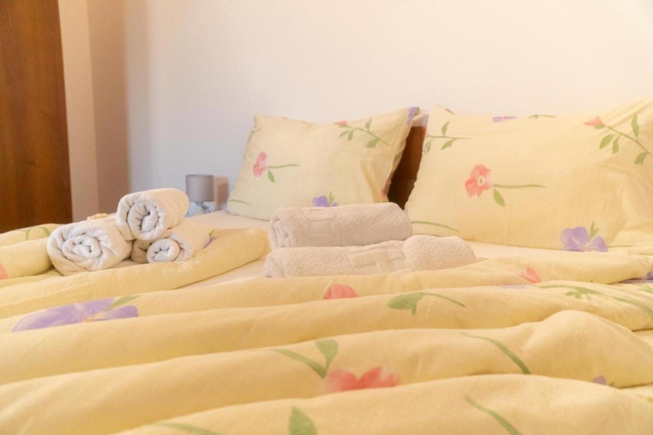 Apartments And Rooms Villa Chiara Крница Екстериор снимка
